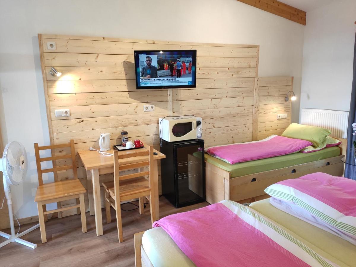 Max Motel Hinterzhof Buitenkant foto